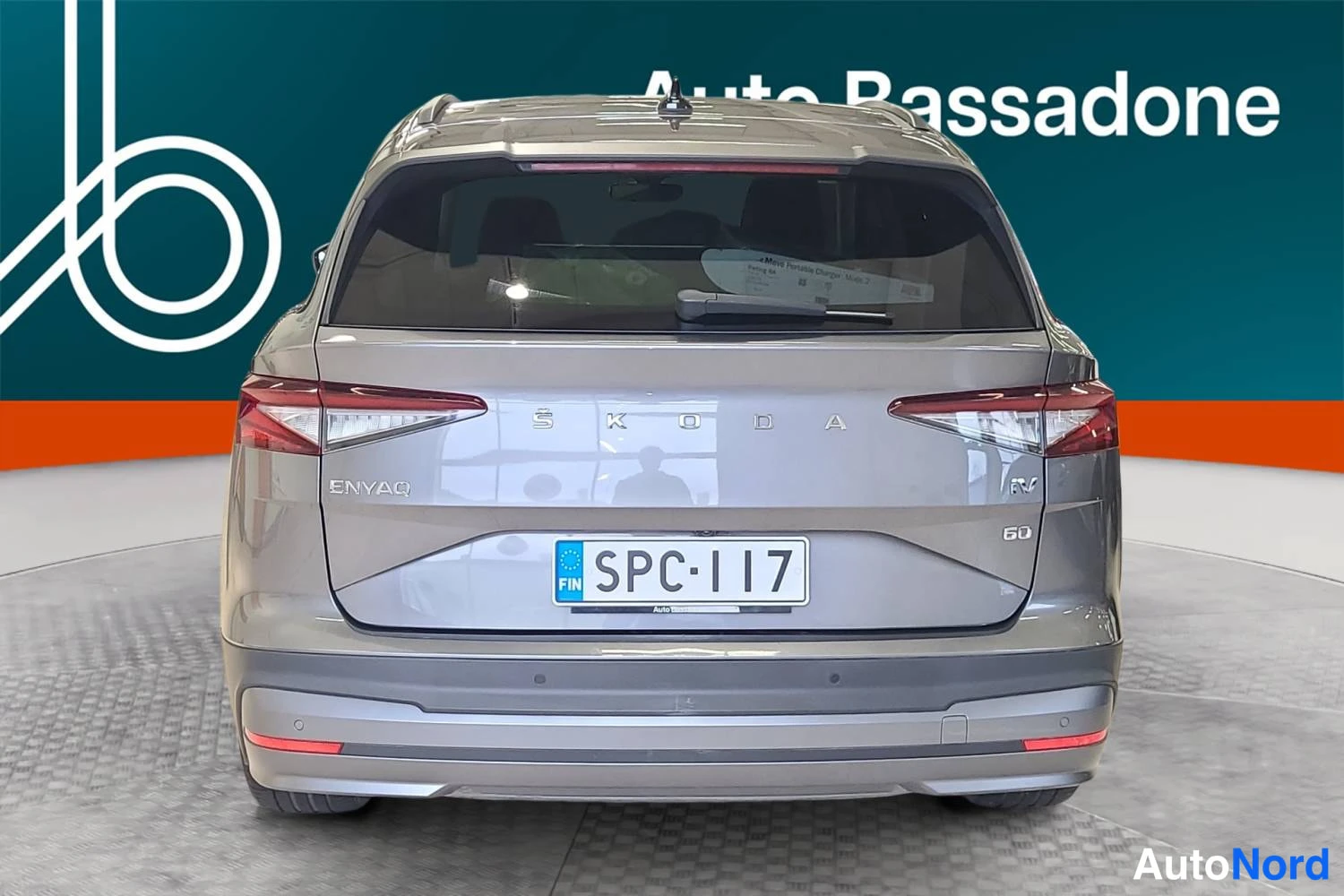Skoda Enyaq 60 2023, takaa, kuva 9