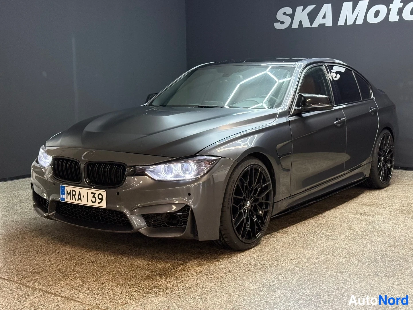BMW M3 400 hv 2014