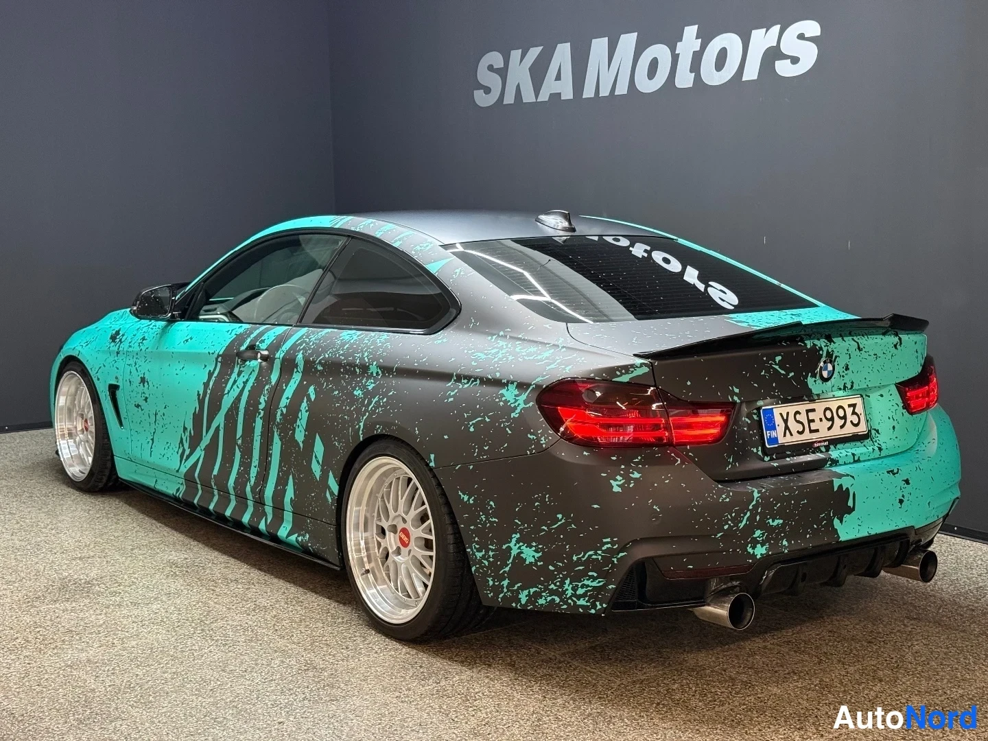 Musta BMW 428i 2014, takaviisto, kuva 6