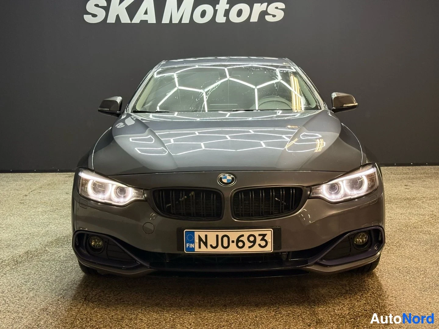 Harmaa BMW 428i xDrive 2015, edestä, kuva 3