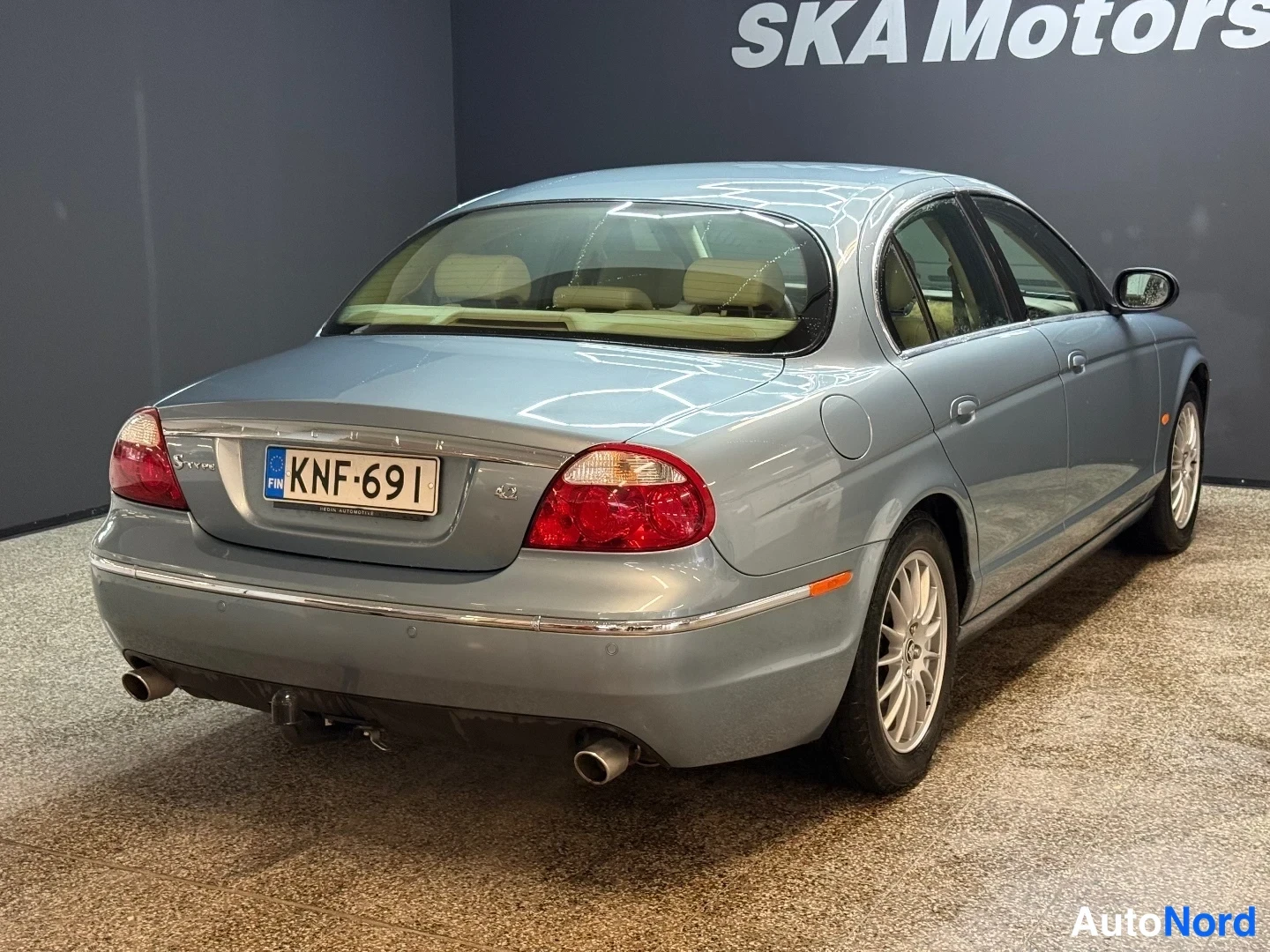 Sininen Jaguar S-Type 2006, takaviisto, kuva 7