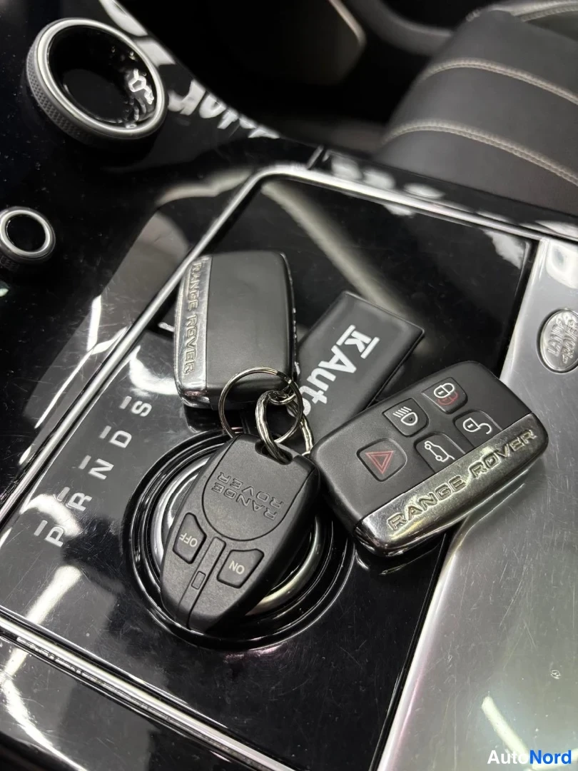Ruskea Land Rover Range Rover Velar 2018, yksityiskohta, kuva 17