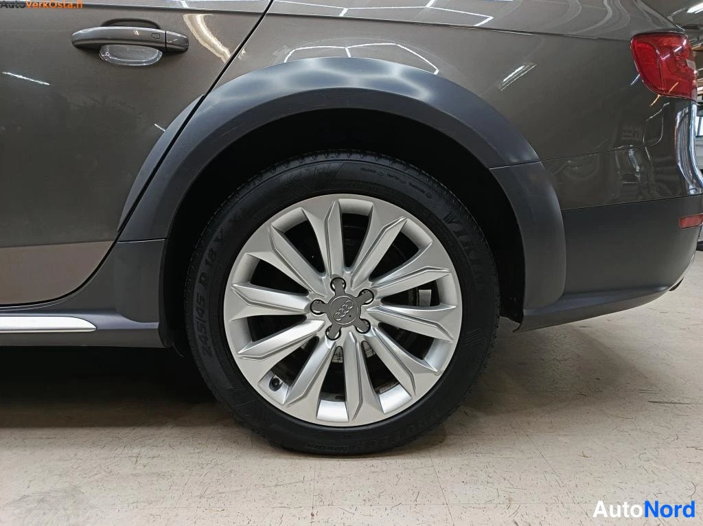Harmaa Audi A4 Allroad 2013, yksityiskohta, kuva 19