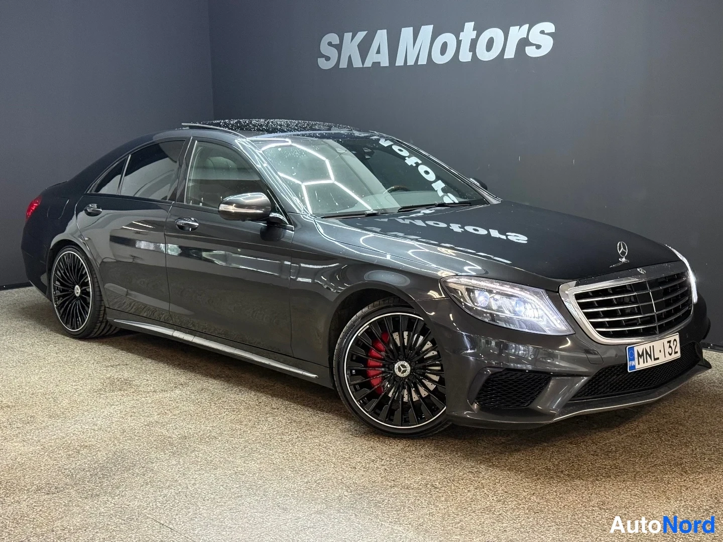 Musta Mercedes-Benz S 350 CDI 4MATIC 2015, etuviisto, keula oikealle, kuva 2