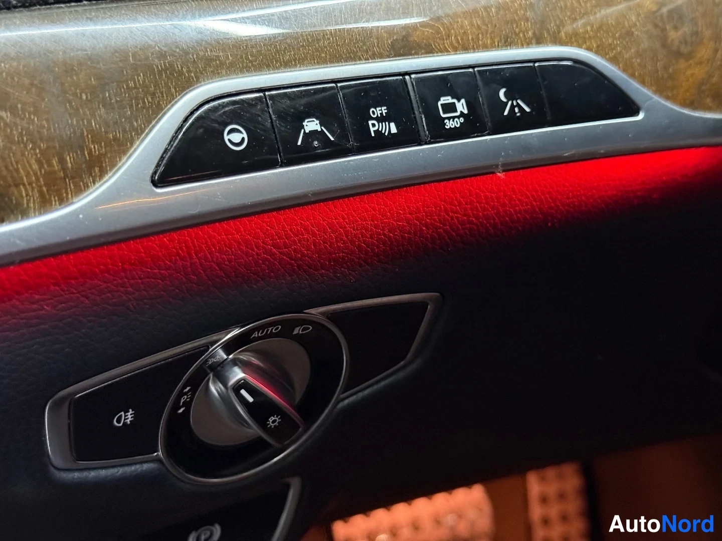 Musta Mercedes-Benz S 350 CDI 4MATIC 2015, yksityiskohta, kuva 18