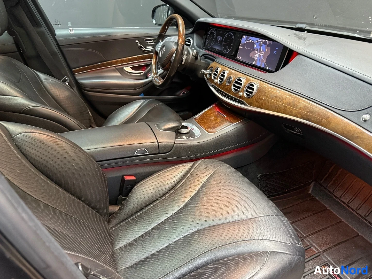 Musta Mercedes-Benz S 350 CDI 4MATIC 2015, ohjaamo, kuva 9
