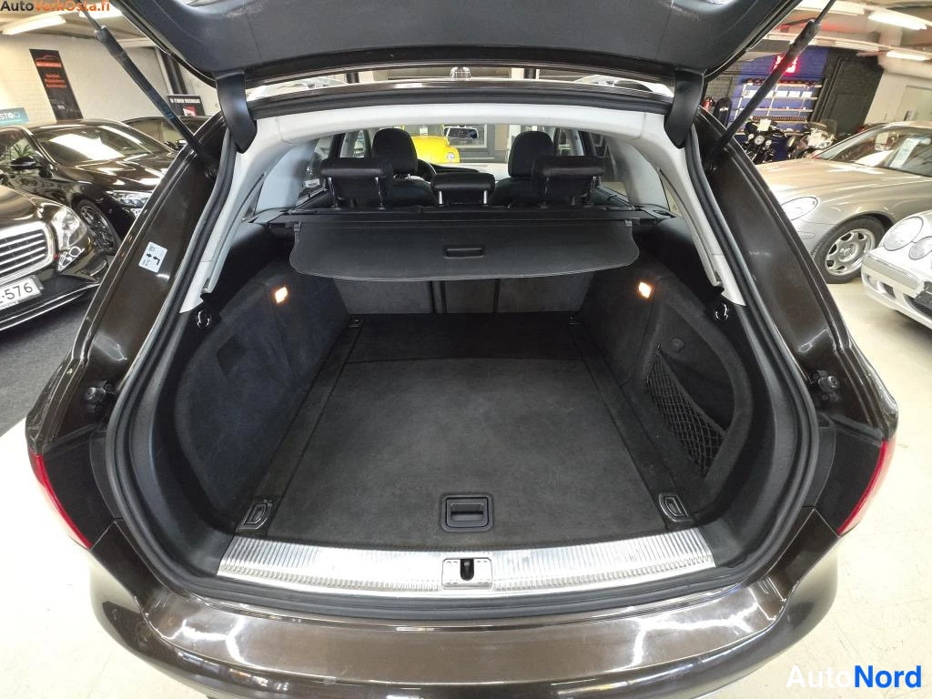 Ruskea Audi A4 Allroad 2010, tavaratila, kuva 14