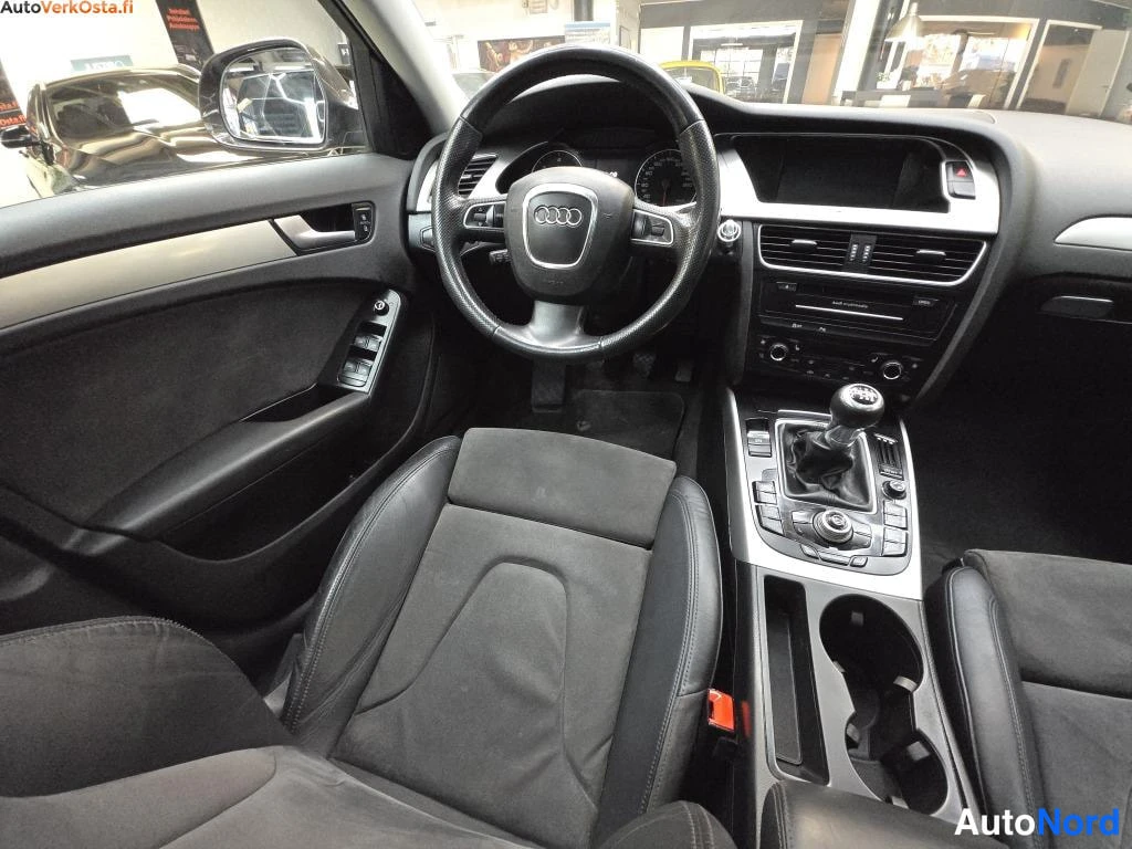 Ruskea Audi A4 Allroad 2010, ohjaamo, kuva 8