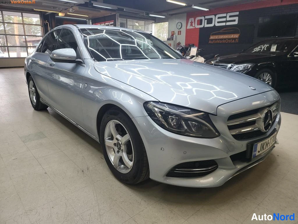Harmaa Mercedes-Benz C 220 BlueTEC 2015, etuviisto, keula oikealle, kuva 2