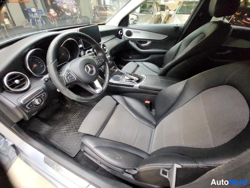 Harmaa Mercedes-Benz C 220 BlueTEC 2015, ohjaamo, kuva 7