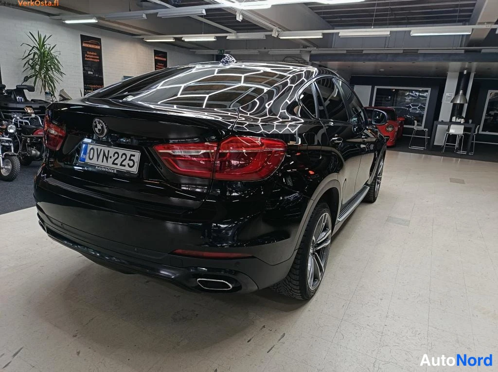 Musta BMW X6 2015, takaviisto, kuva 6