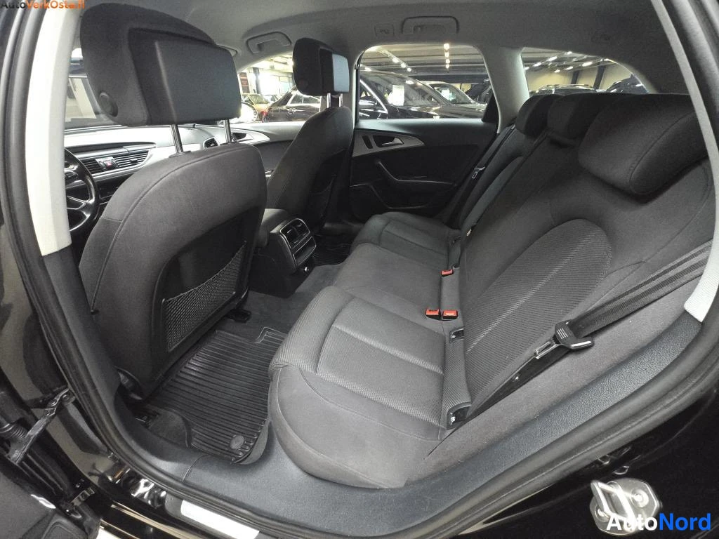 Musta Audi A6 Avant 2013, takaistuimet, kuva 13