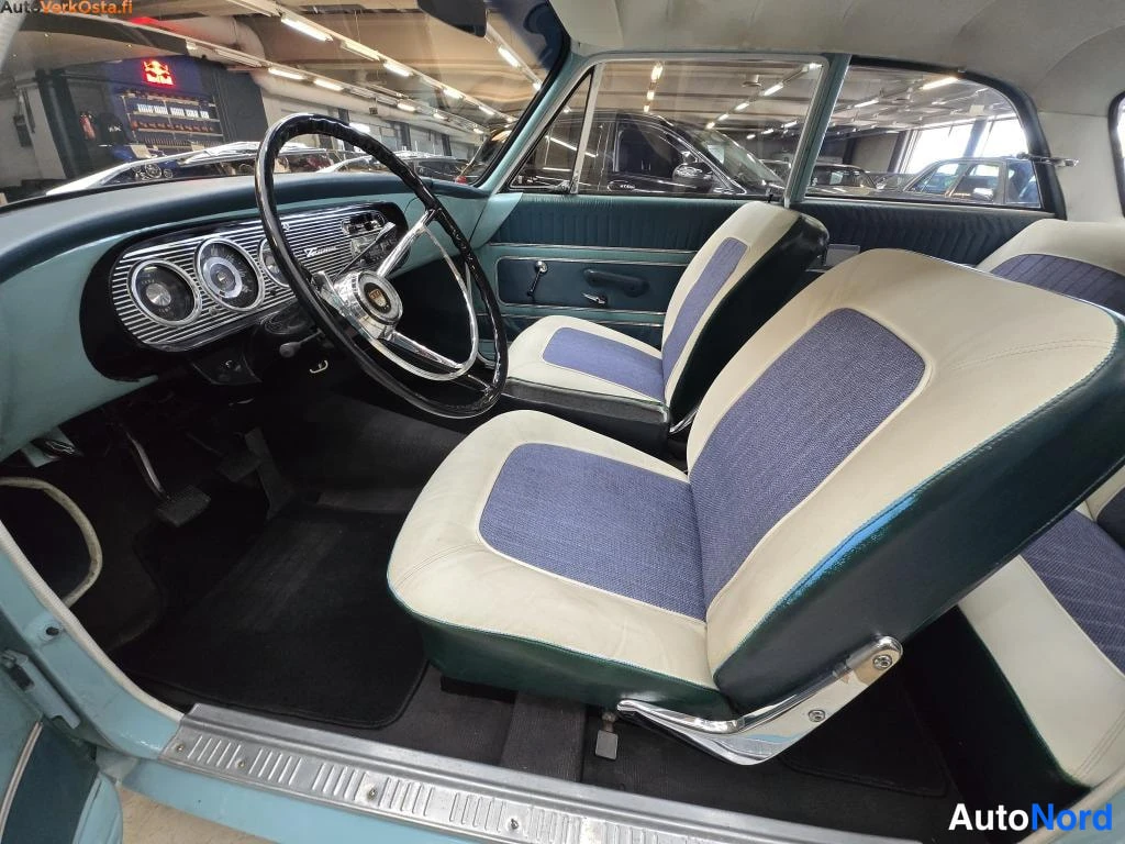 Turkoosi Ford Taunus 1963, ohjaamo, kuva 8