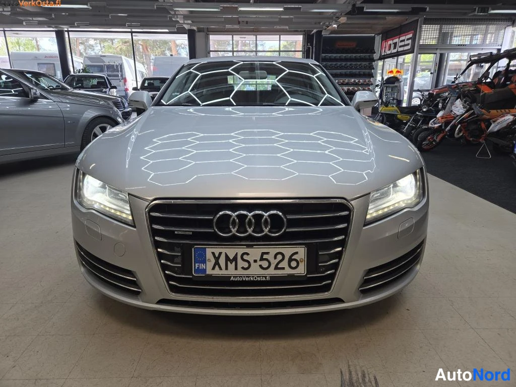 Hopea Audi A7 2011, edestä, kuva 3