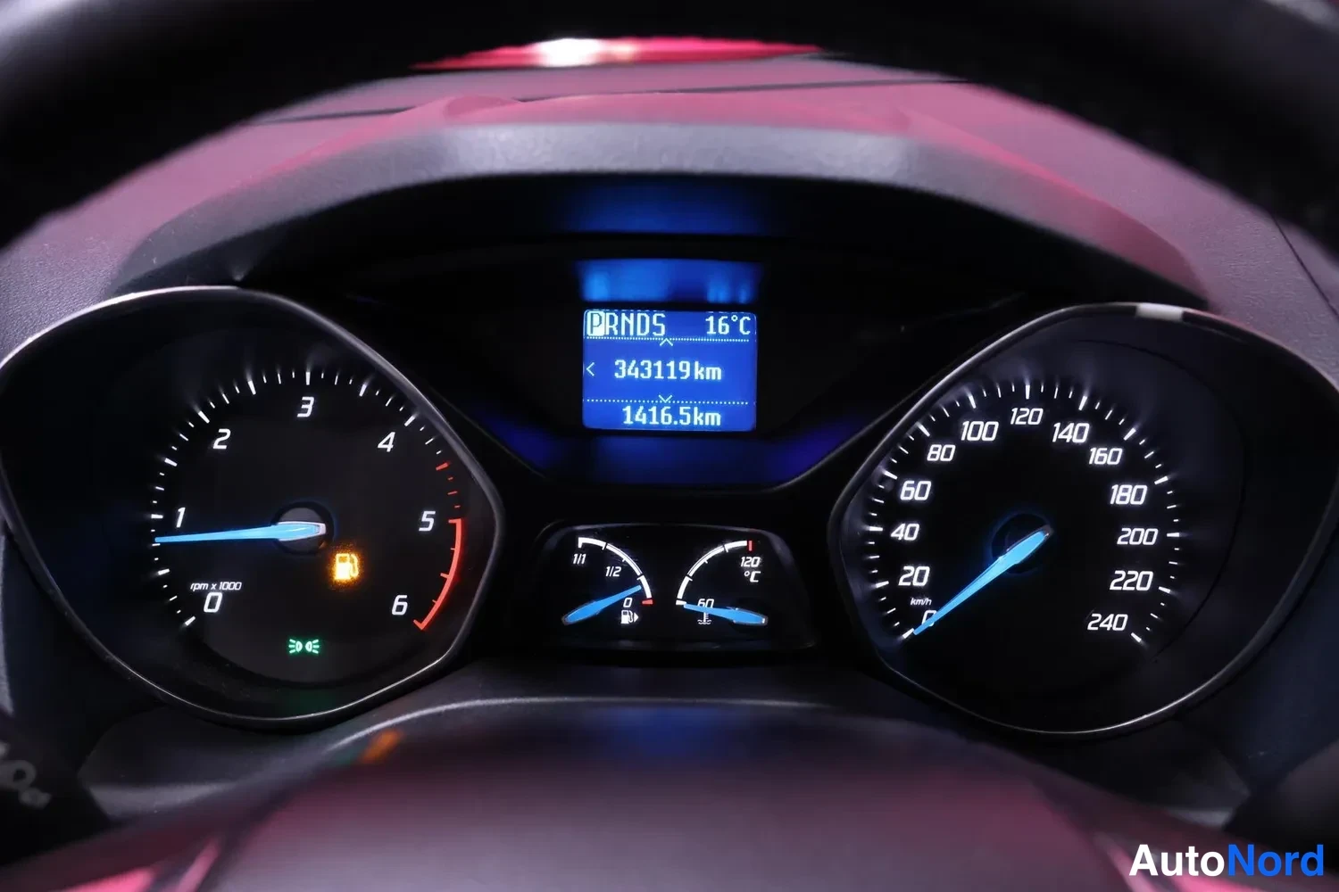 Musta Ford Grand C-Max 2011, yksityiskohta, kuva 14