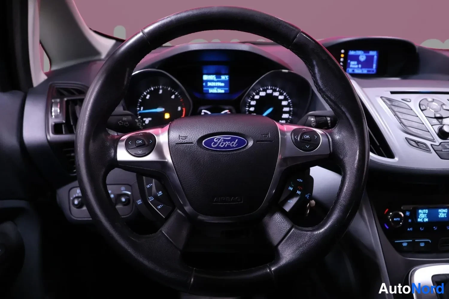 Musta Ford Grand C-Max 2011, yksityiskohta, kuva 12