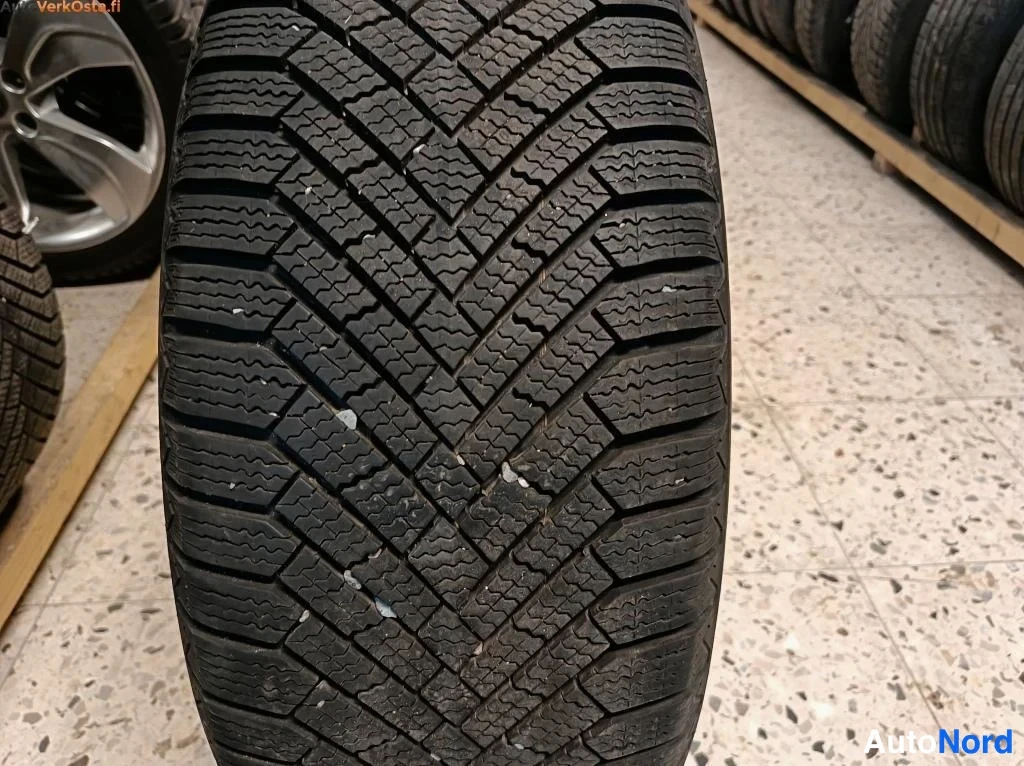 Sininen BMW 320d xDrive 2020, yksityiskohta, kuva 21