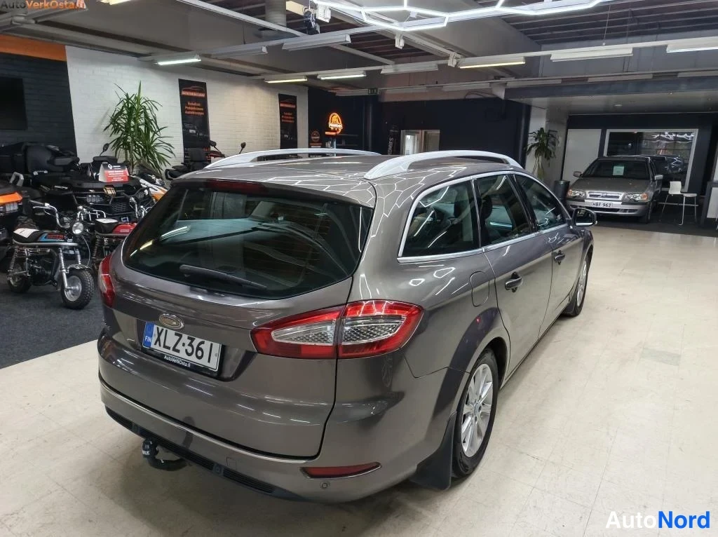 Harmaa Ford Mondeo 2012, takaviisto, kuva 7