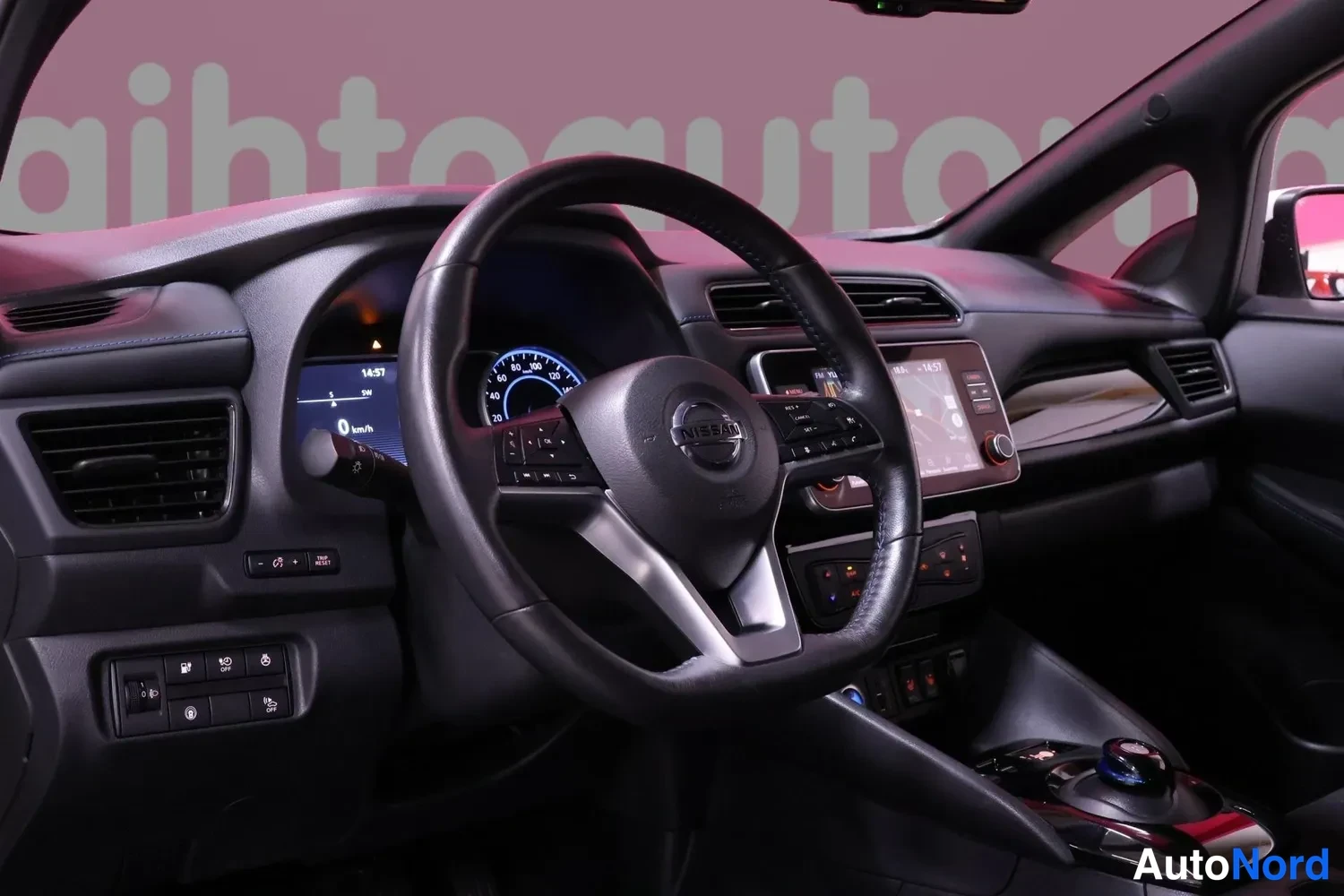 White Nissan Leaf 2022, cockpit, photo 7