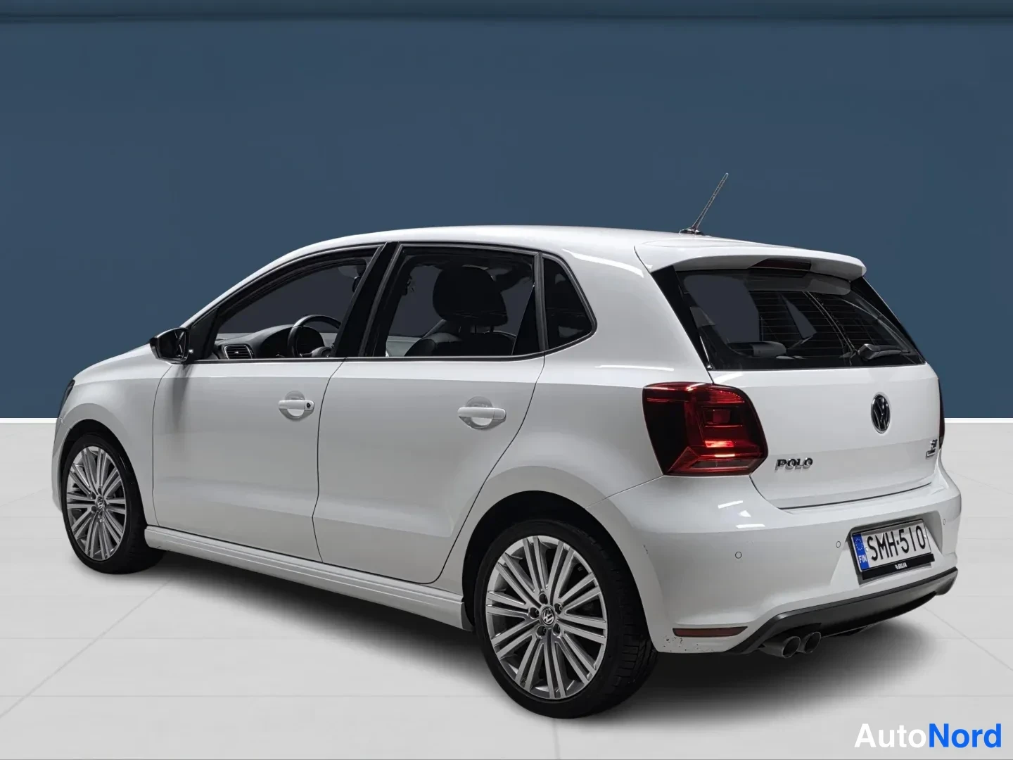Valkoinen Volkswagen Polo 2017, takaviisto, kuva 6