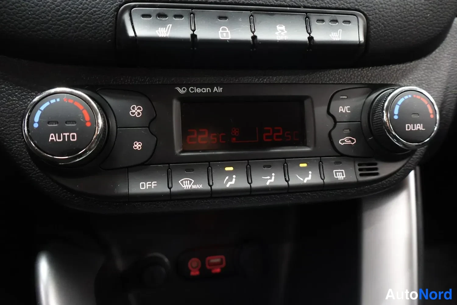 Hopea Kia Ceed 2016, yksityiskohta, kuva 20
