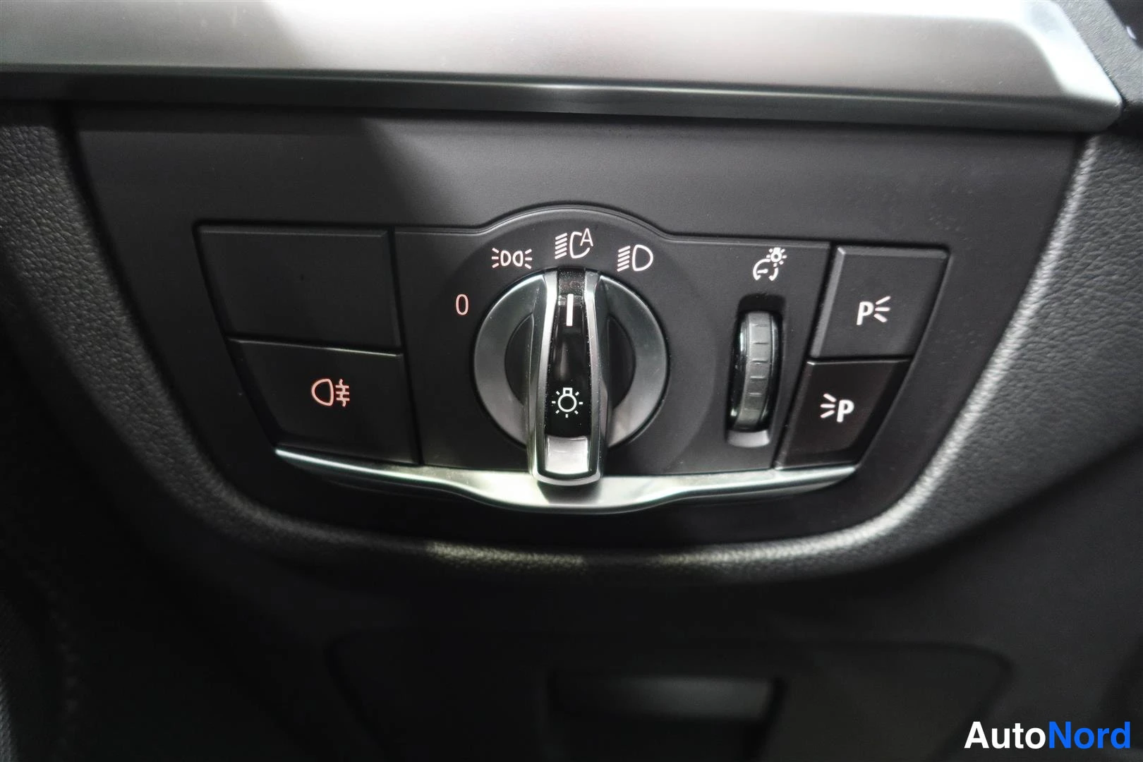 Musta BMW X3 2018, yksityiskohta, kuva 22