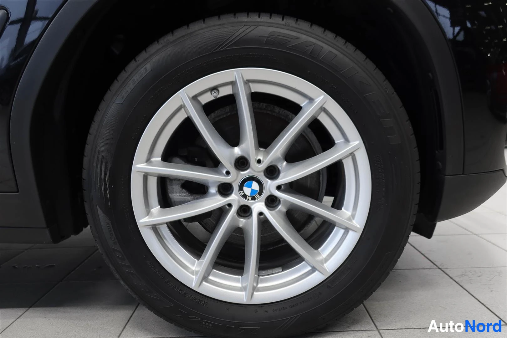 Musta BMW X3 2018, yksityiskohta, kuva 28