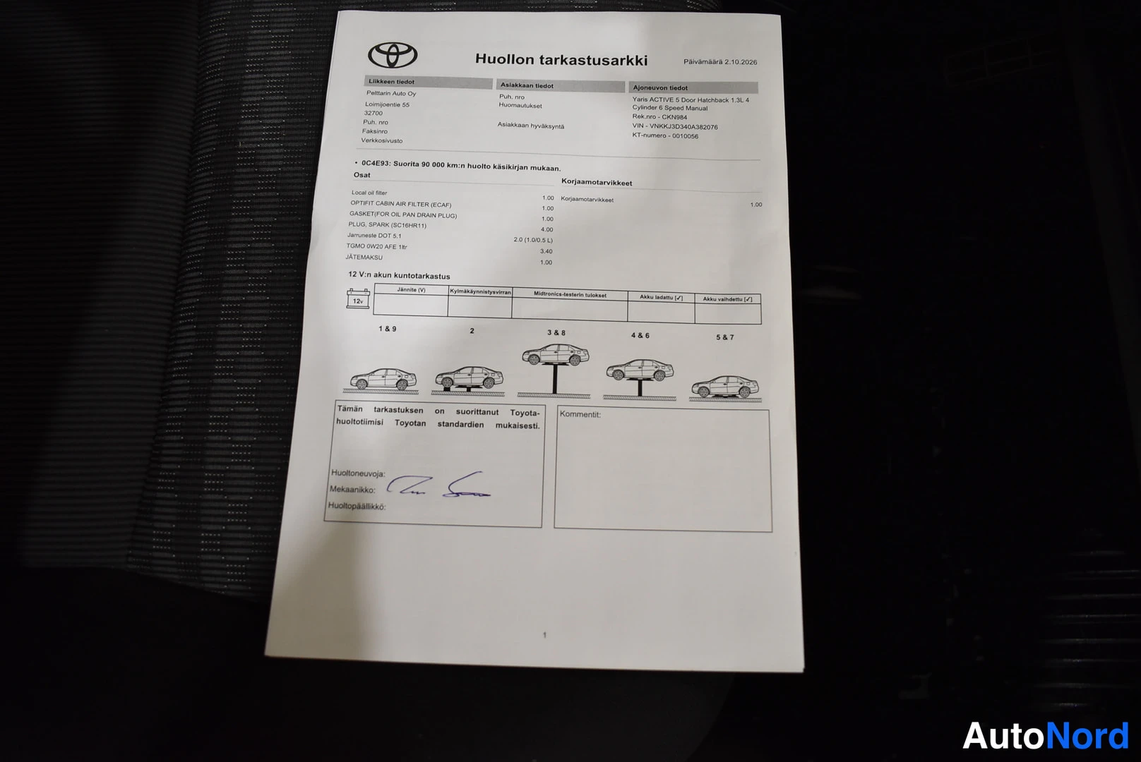 Ruskea Toyota Yaris 2017, asiakirja, kuva 27
