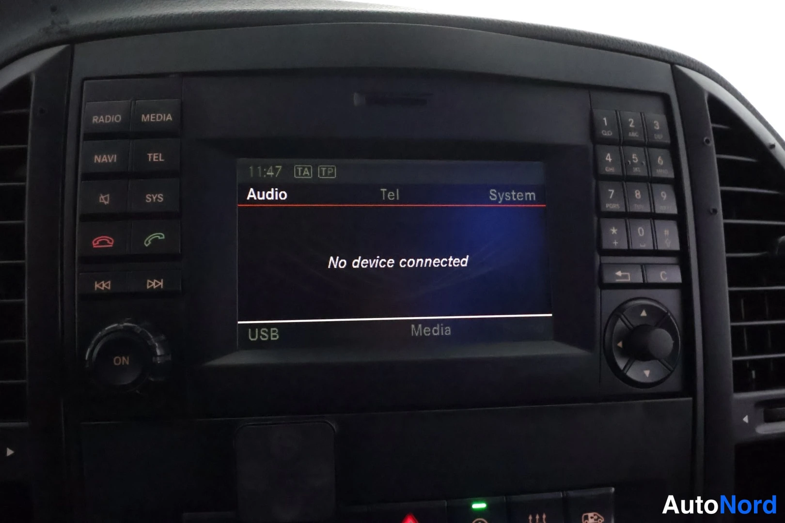 Musta Mercedes-Benz Vito 116 CDI 2020, yksityiskohta, kuva 27