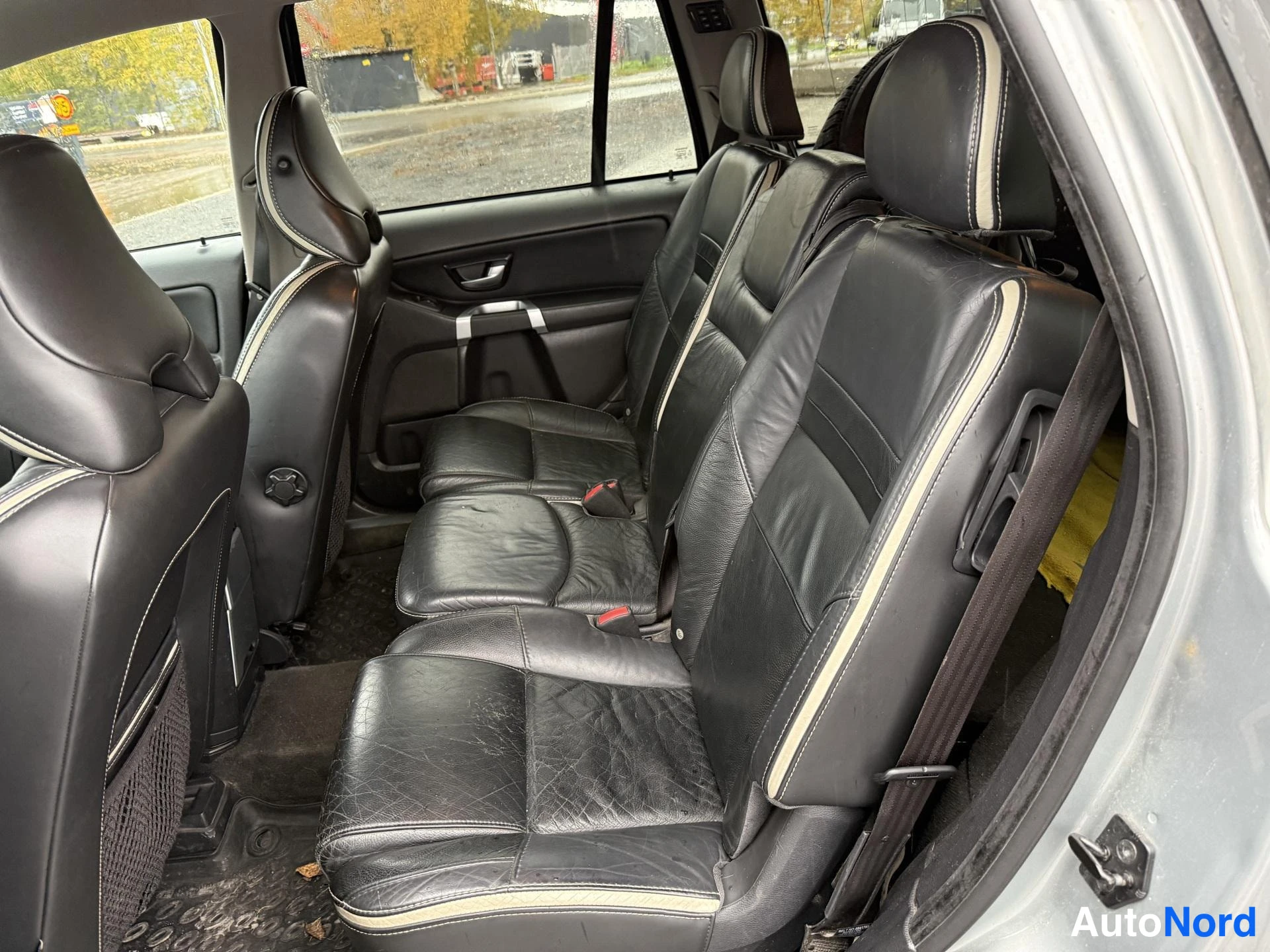 Hopea Volvo XC90 2008, takaistuimet, kuva 10