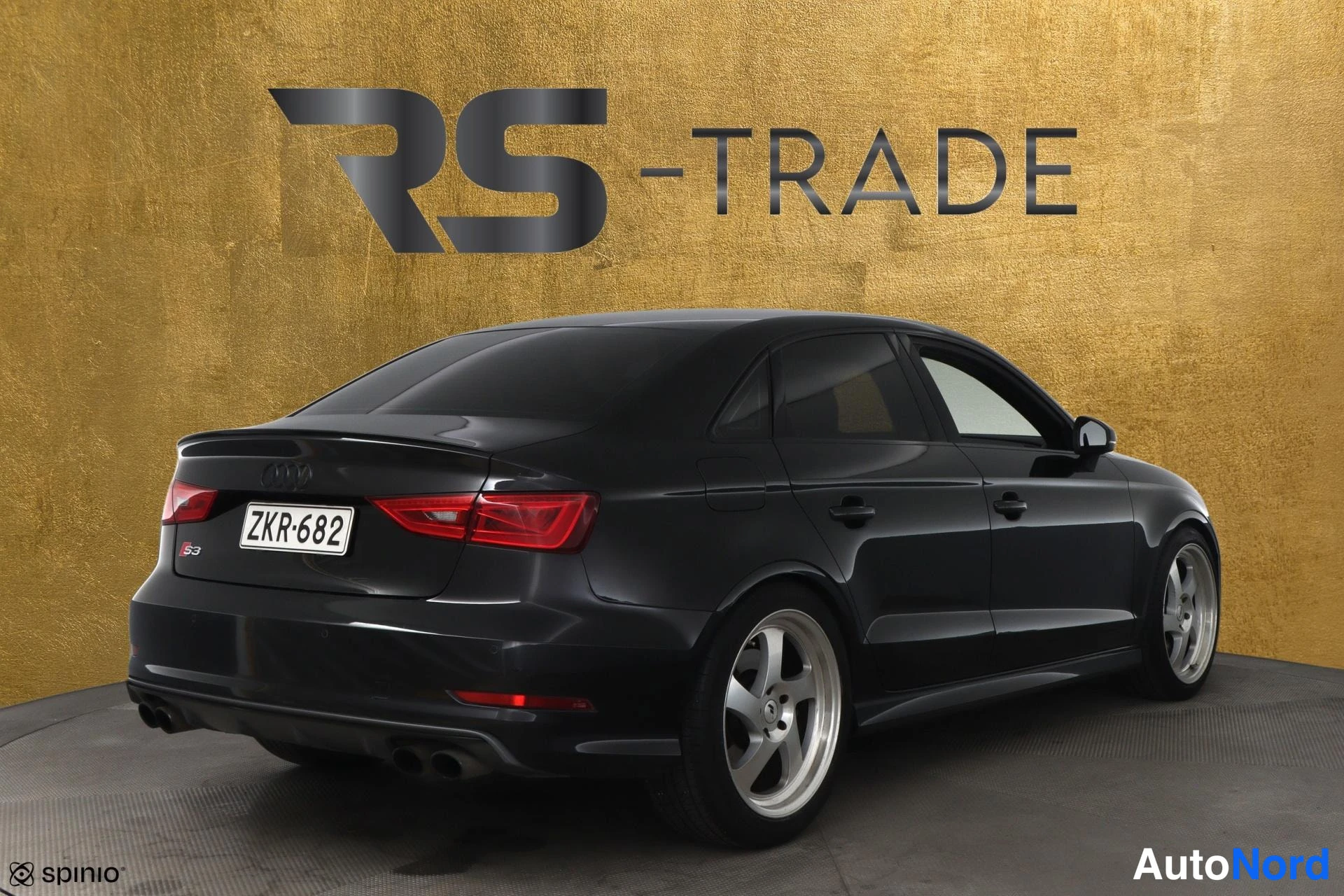 Ruskea Audi S3 2016, takaviisto, kuva 4