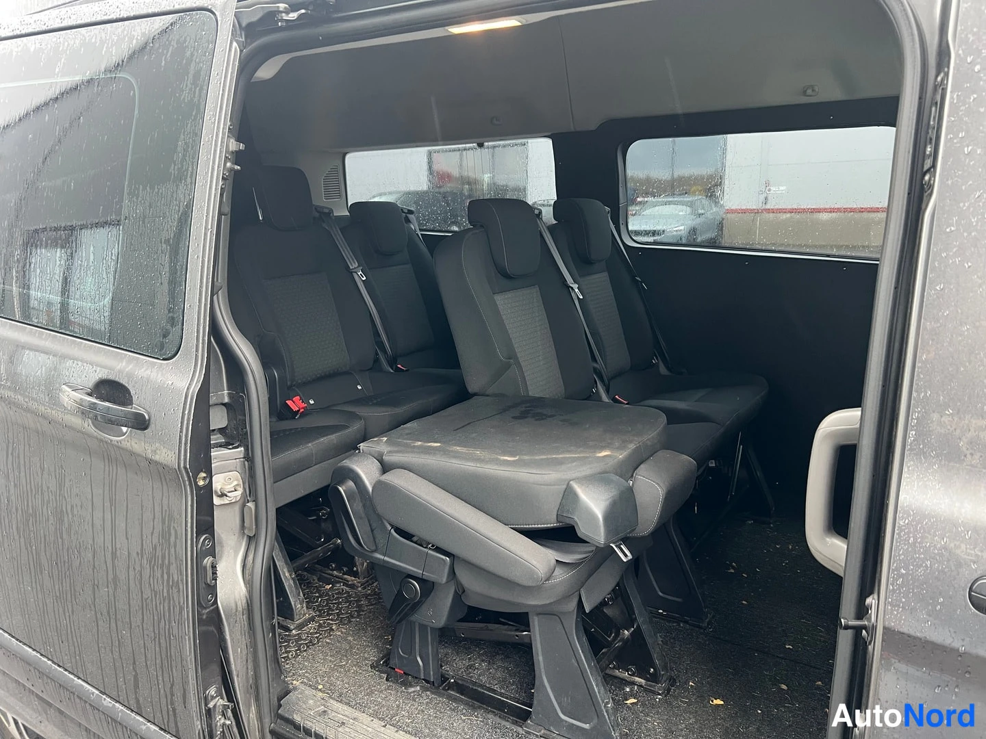 Grå Ford Transit Custom 2020, baksäten, bild 7