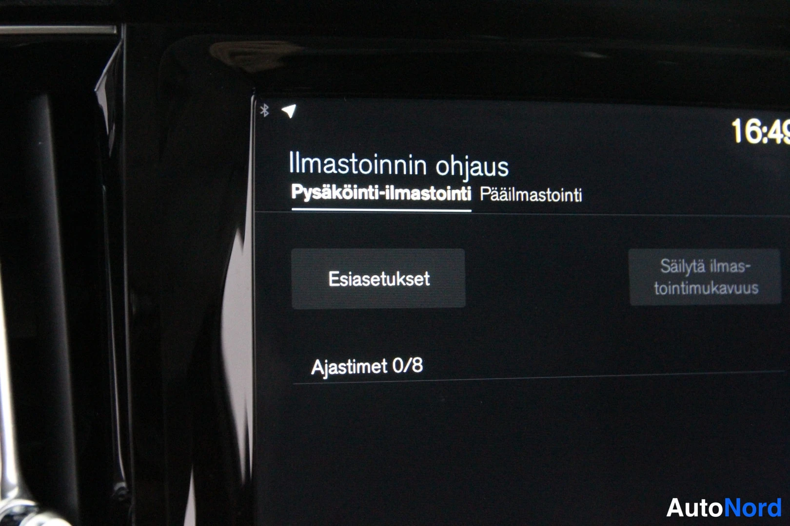 Musta Volvo V90 2018, yksityiskohta, kuva 26