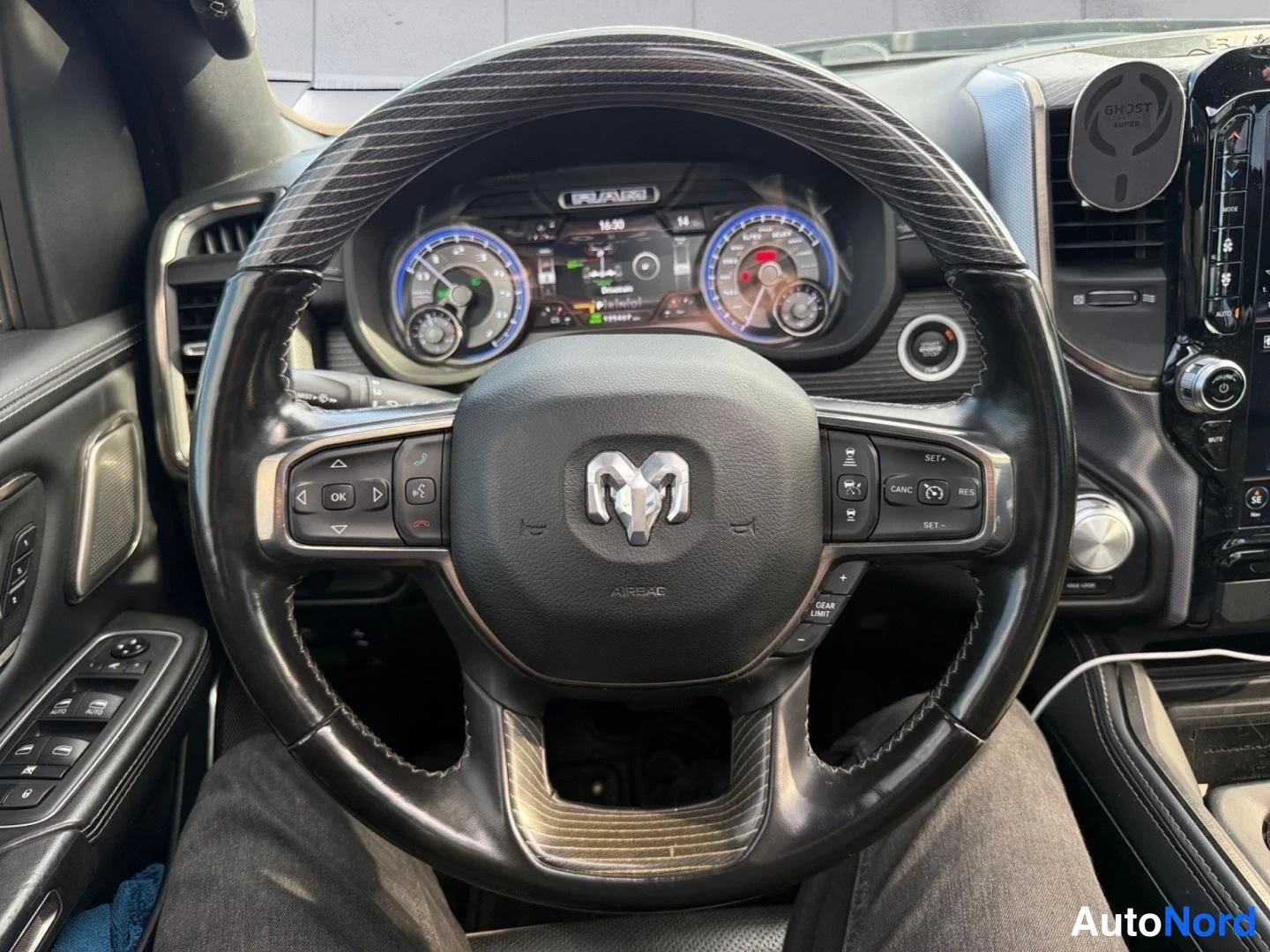 Musta Dodge Ram 2021, yksityiskohta, kuva 11