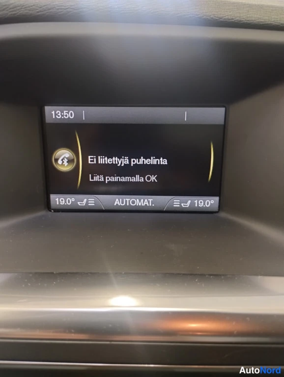 Musta Volvo S60 2011, yksityiskohta, kuva 10