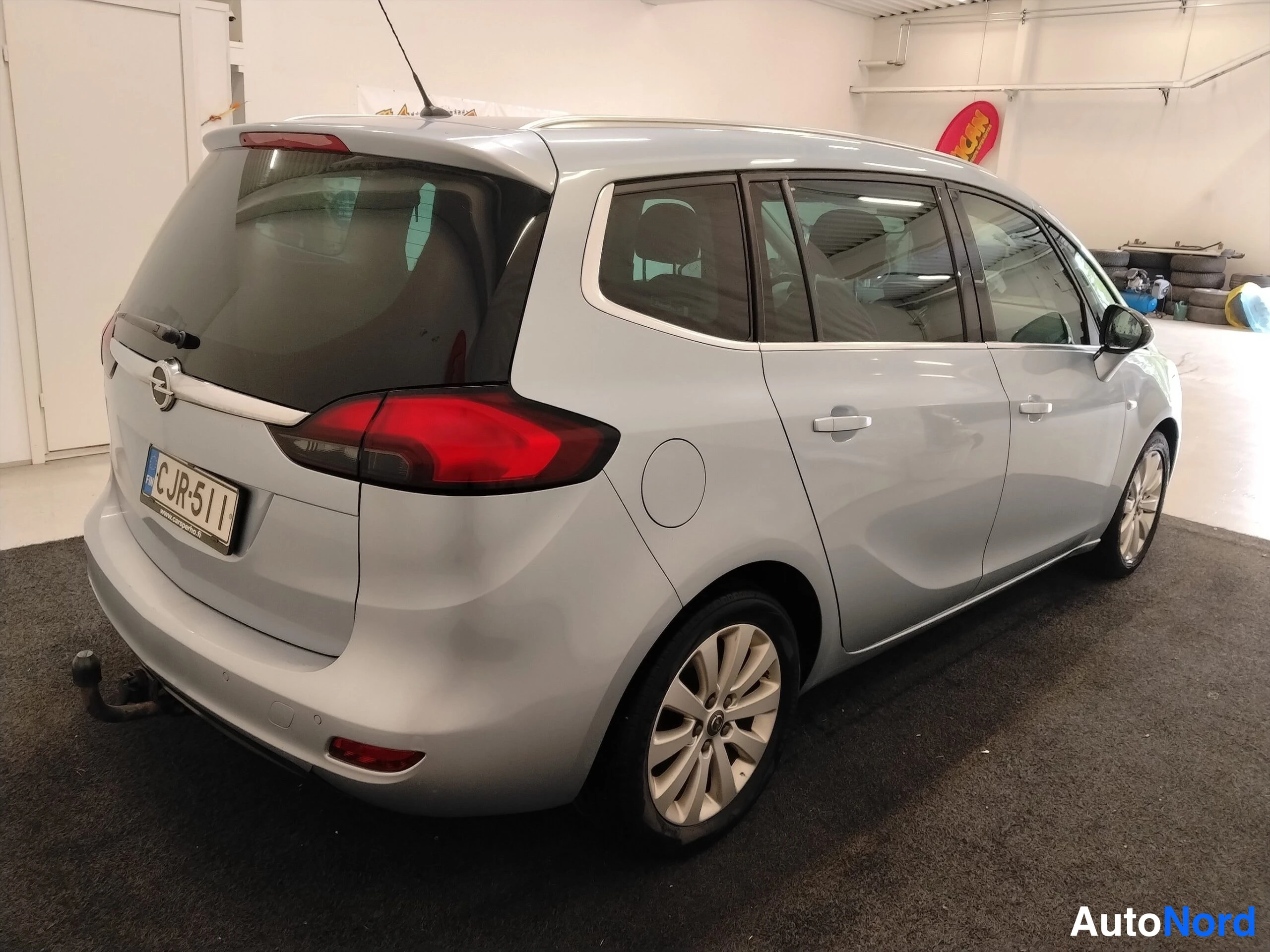 Hopea Opel Zafira Tourer 2015, takaviisto, kuva 11