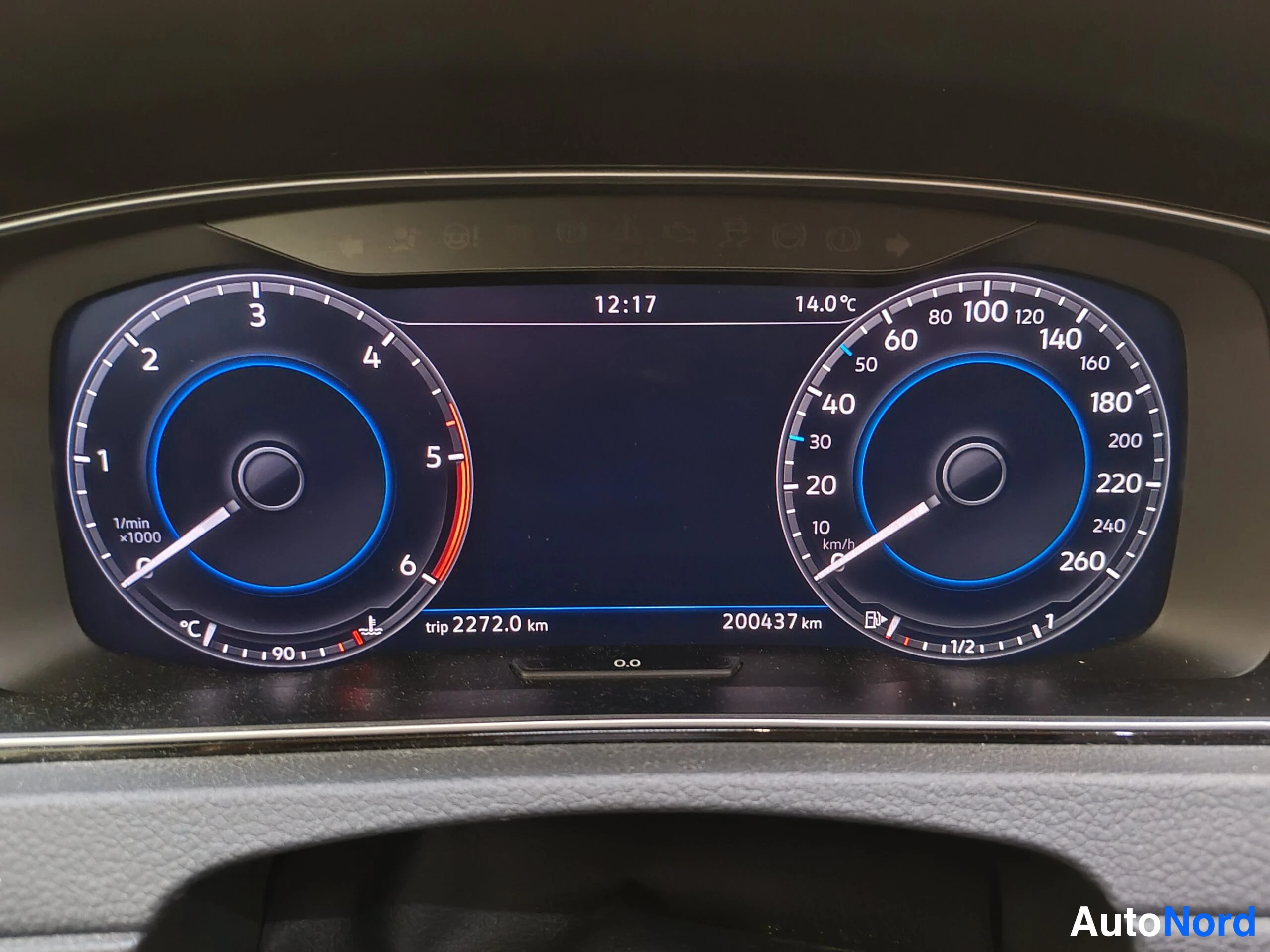 Harmaa Volkswagen Golf 2019, yksityiskohta, kuva 23