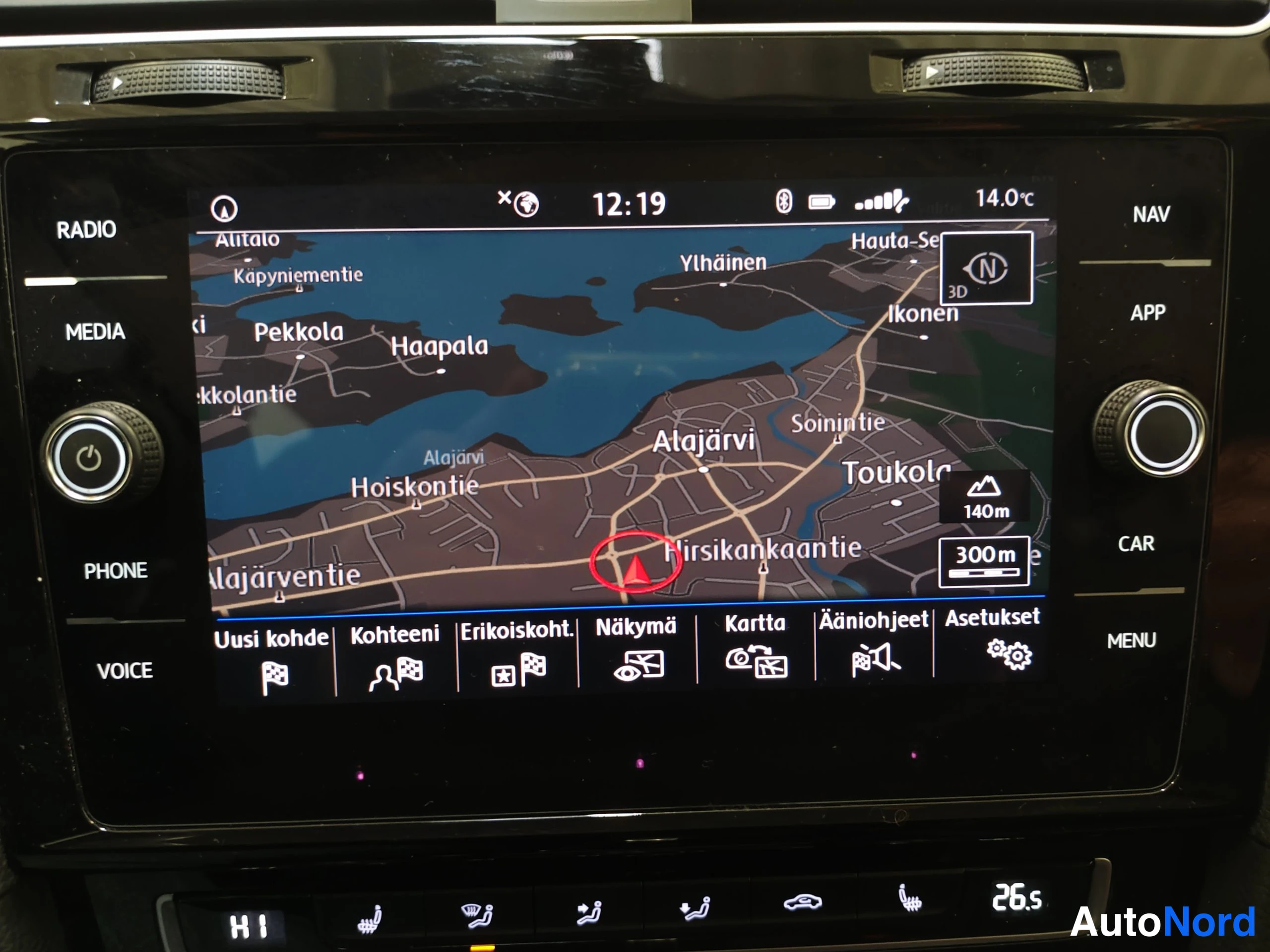Harmaa Volkswagen Golf 2019, kuva 39
