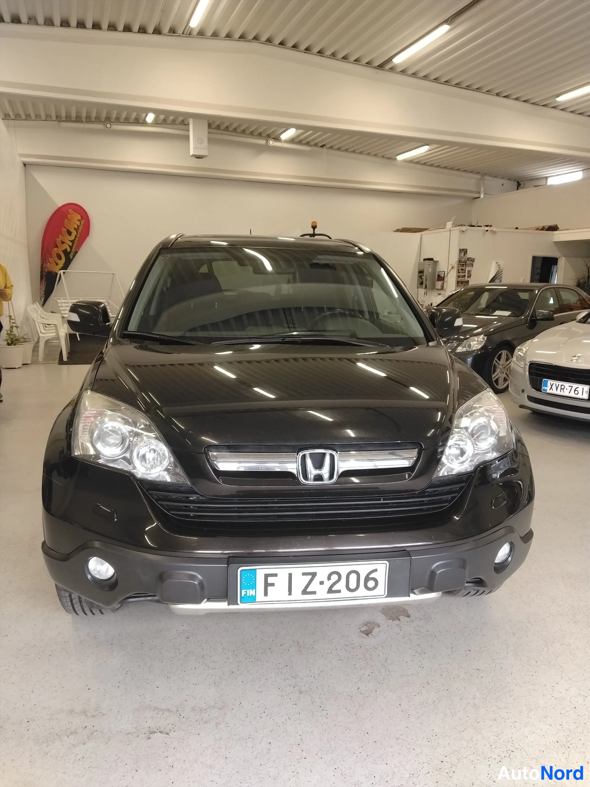 Ruskea Honda CR-V 2008, edestä, kuva 5