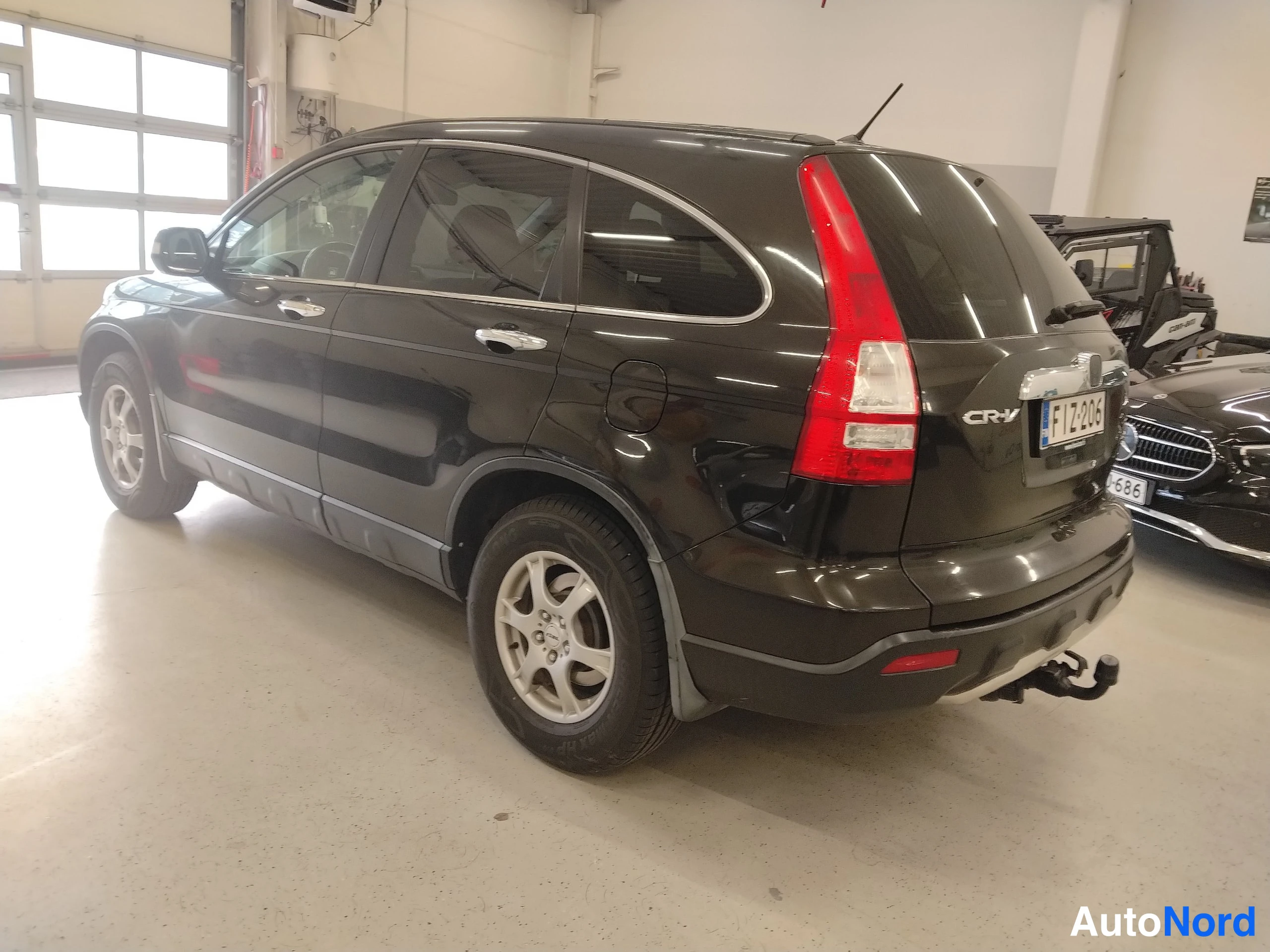 Ruskea Honda CR-V 2008, takaviisto, kuva 8