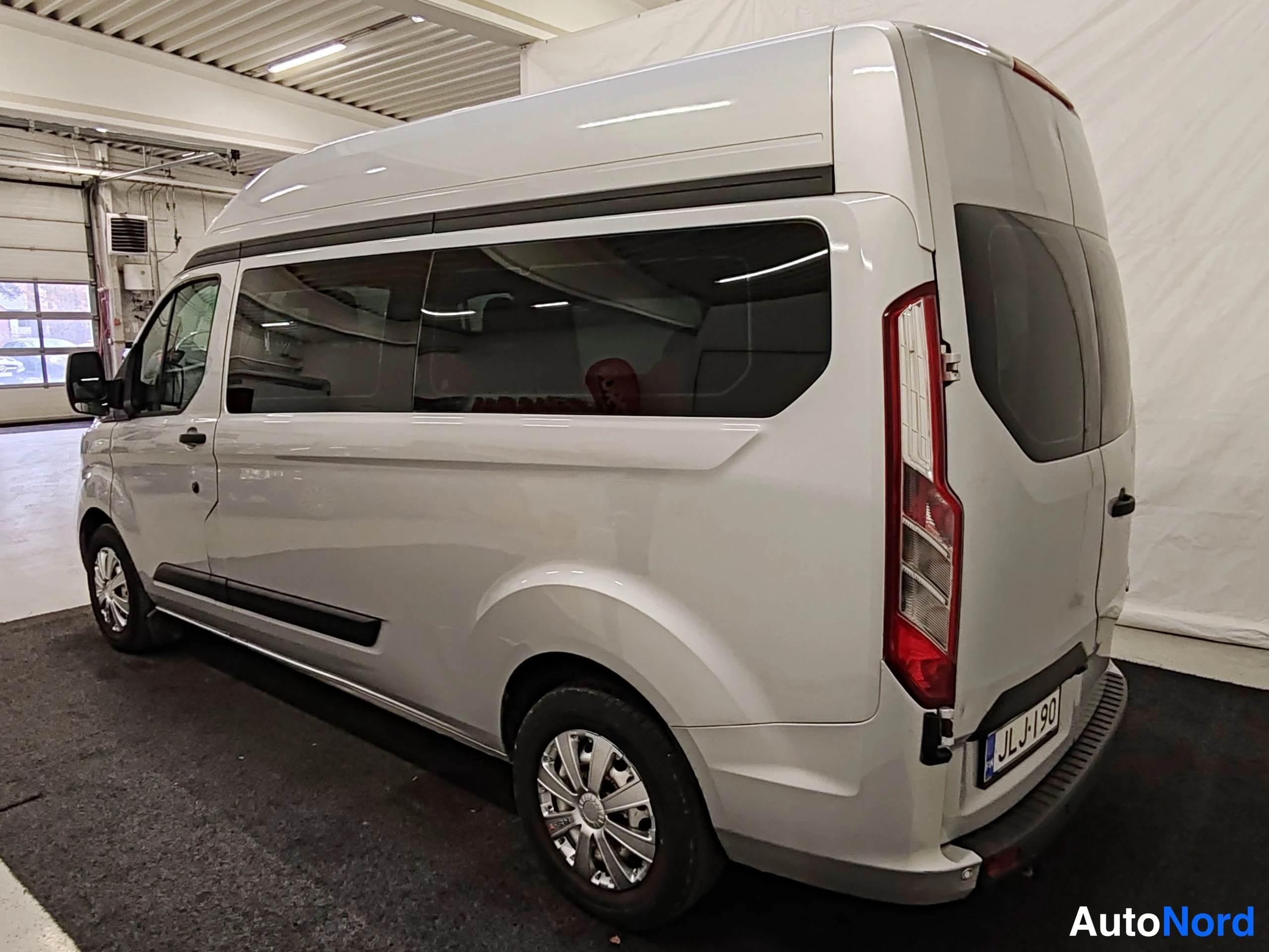 Hopea Ford Transit Custom 2019, takaviisto, kuva 13
