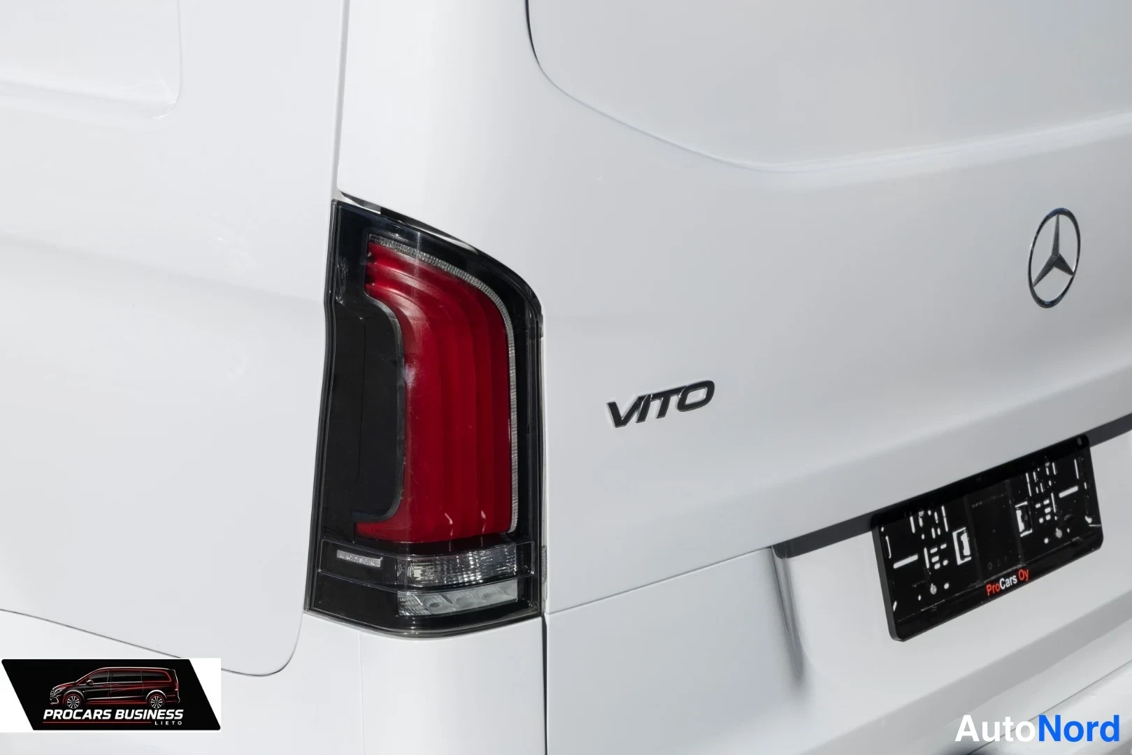 Valkoinen Mercedes-Benz Vito 119 CDI 2025, takaa, kuva 6