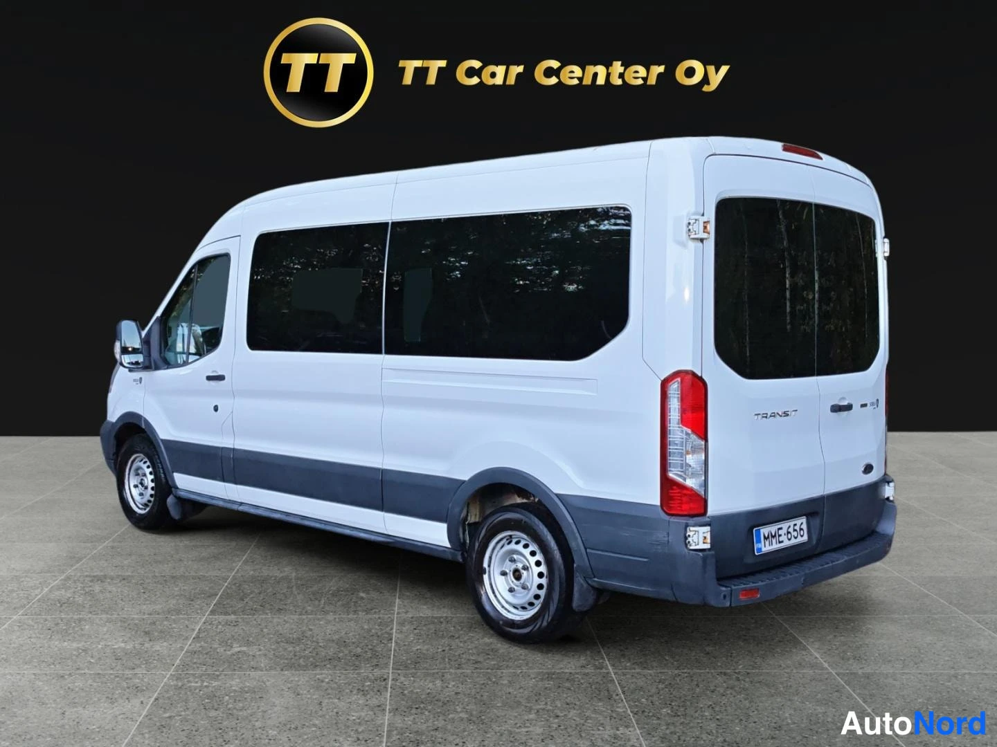 Valkoinen Ford Transit 2014, takaviisto, kuva 6