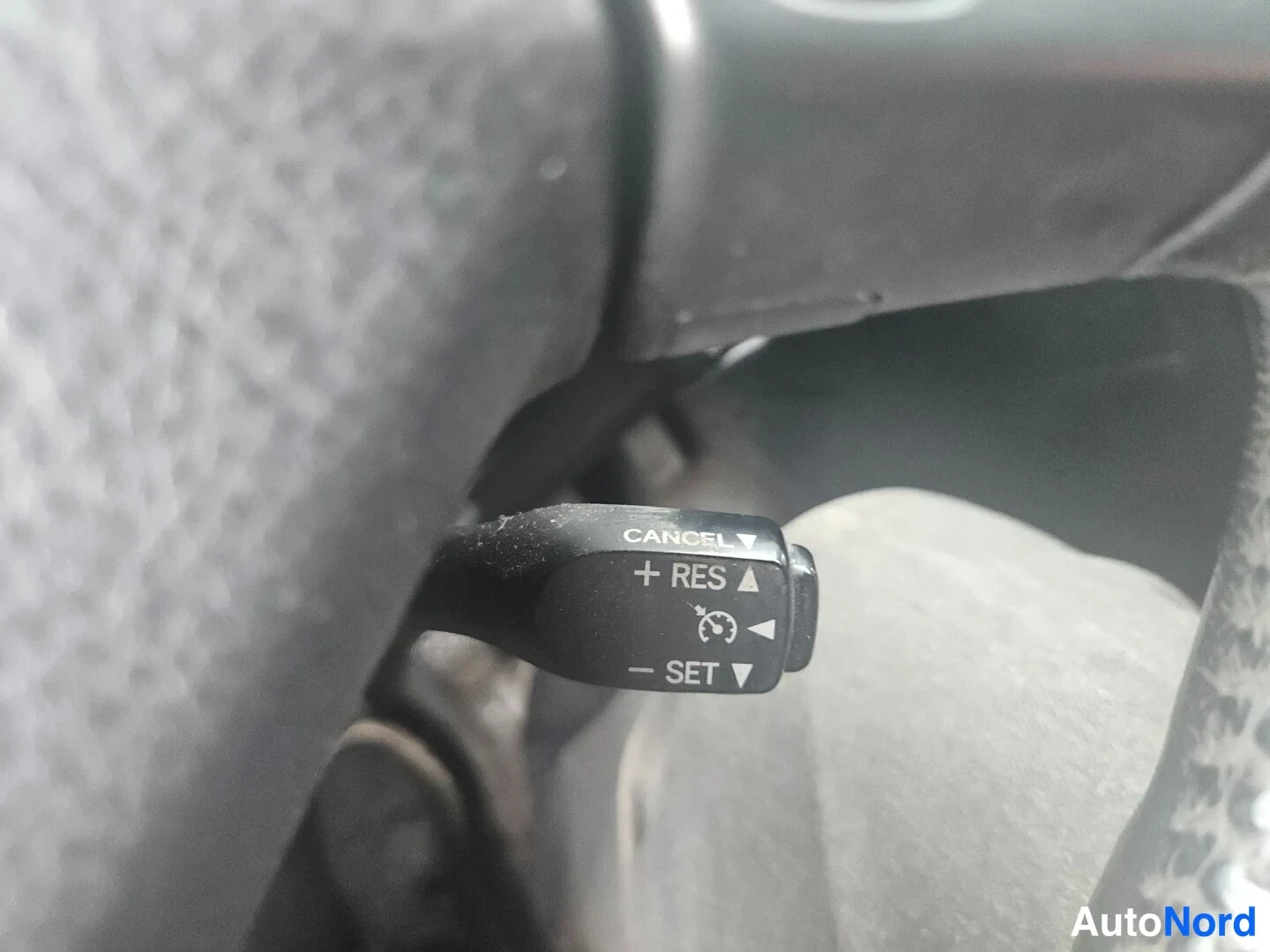 Musta Toyota Corolla Verso 2008, yksityiskohta, kuva 11