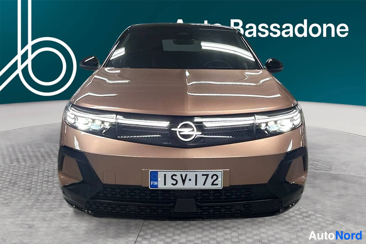Kupari Opel Grandland 2025, edestä, kuva 3