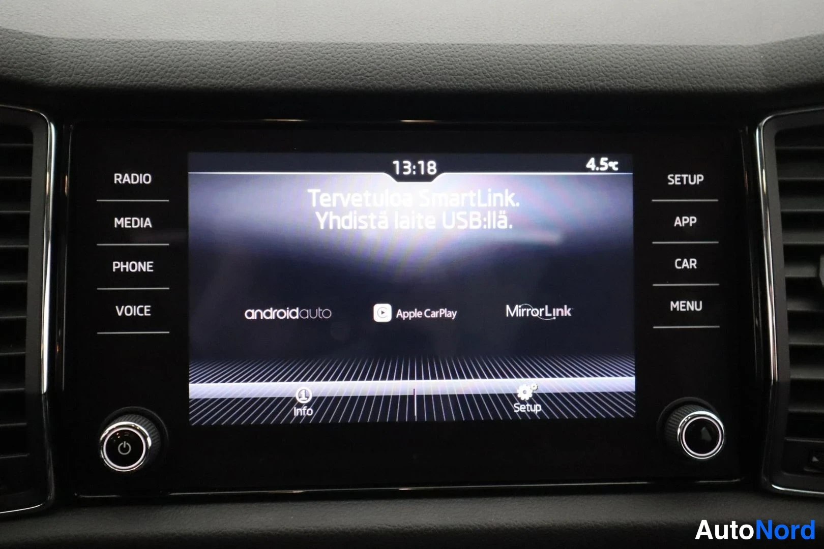 Harmaa Skoda Kodiaq 2017, yksityiskohta, kuva 30