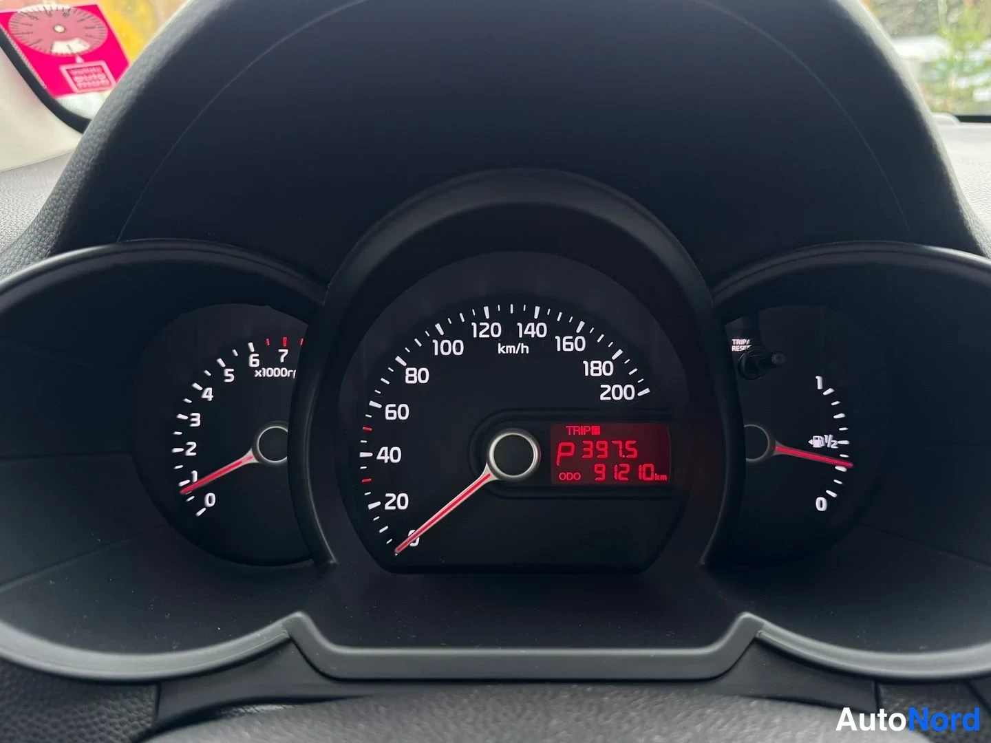 Harmaa Kia Picanto 2013, yksityiskohta, kuva 11
