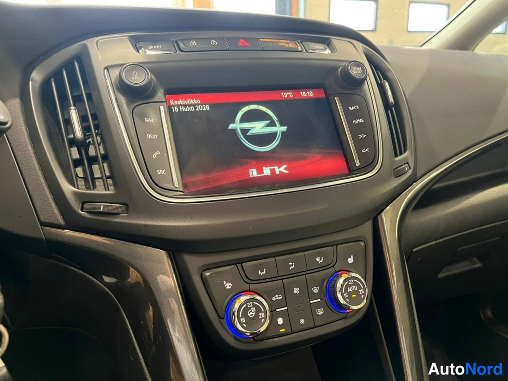 Ruskea Opel Zafira Tourer 2017, kuva 12
