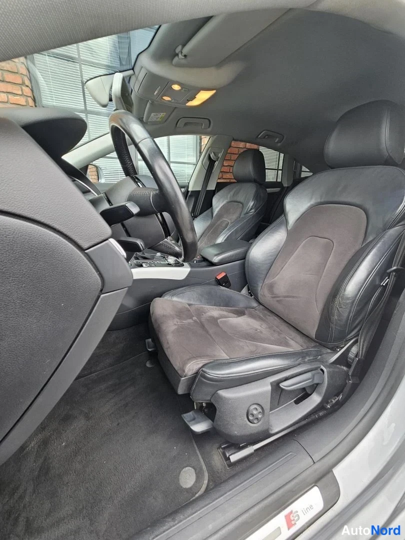 Silver Audi A5 2016, front seats, photo 13