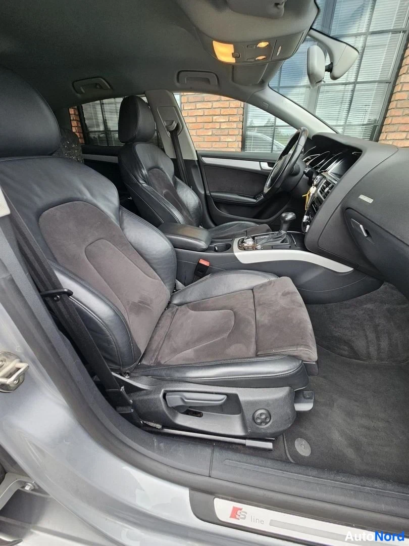 Silver Audi A5 2016, front seats, photo 17